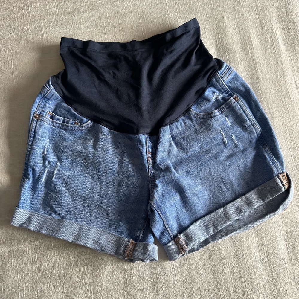 Old Navy Maternity Shorts
